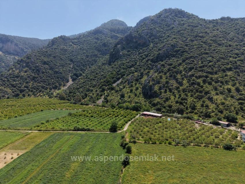5100 M² Großes Grundstück In Der Nähe Des Stadtzentrums Von Dalyan Zu Verkaufen.