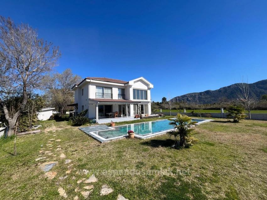 3+1 Villa Zum Verkauf Auf Einem 5000 M² Großen Grundstück In Dalyan