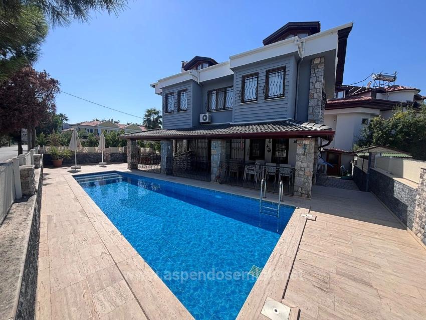 5+1 Villa Zum Verkauf Auf Einem 301 M² Großen Grundstück In Dalyan
