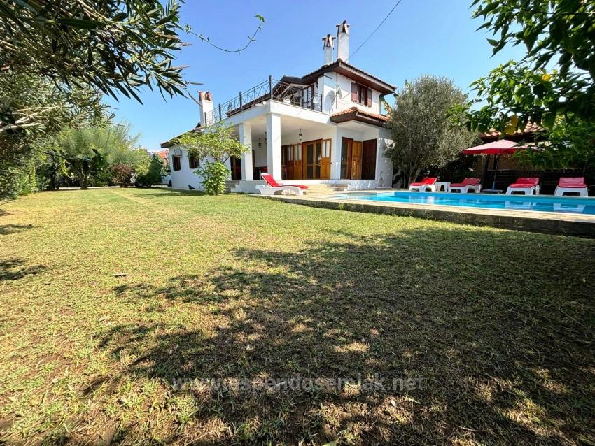 3+1-Zimmer Villa Zu Verkaufen in Dalyan Bz. Ortaca - 600 m²
