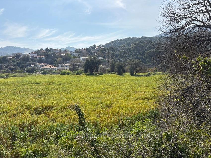 2.023 M² Großes Grundstück In Çandır Village, Köyceğiz, Zu Verkaufen, Mit Miteigentum Und Freiwilliger Aufteilung.