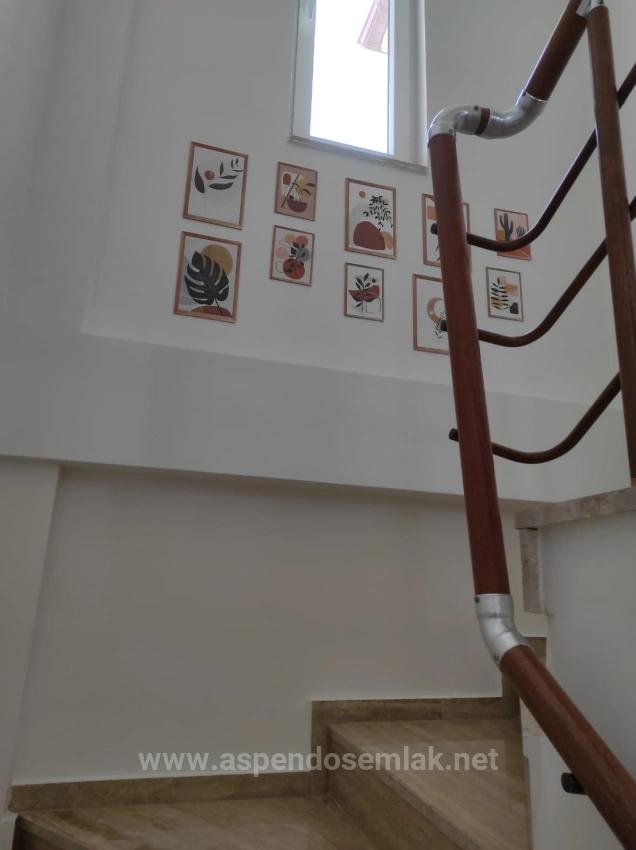 4+1 Villa Zum Verkauf Auf Einem Eckgrundstück Von 545 M2 In Dalyan Gülpınar