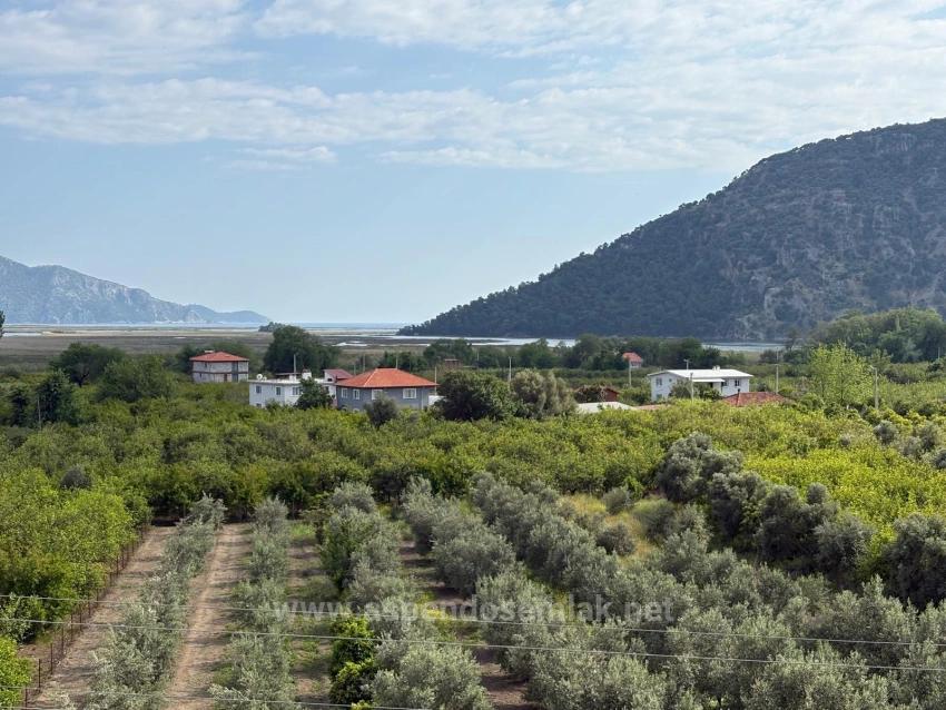 1.721 M² Großes Grundstück Zum Verkauf Mit Meer- Und Seeblick Im Dorf Çandır