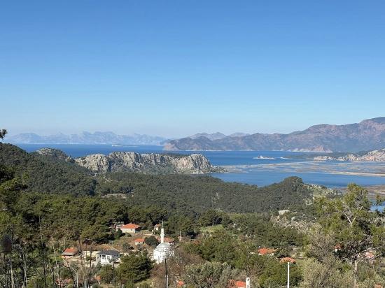 1000 M² Großes Grundstück Mit Meerblick Im Wohngebiet Gökbel Village Zu Verkaufen