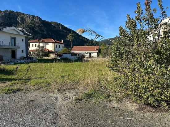 841 M² Großes Grundstück Zum Verkauf In Dalyan Gülpınar Mit 15 % Bebauung.