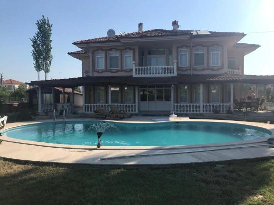 4+1 Villa Zum Verkauf Auf Einem 1000 M² Großen Grundstück In Dalyan