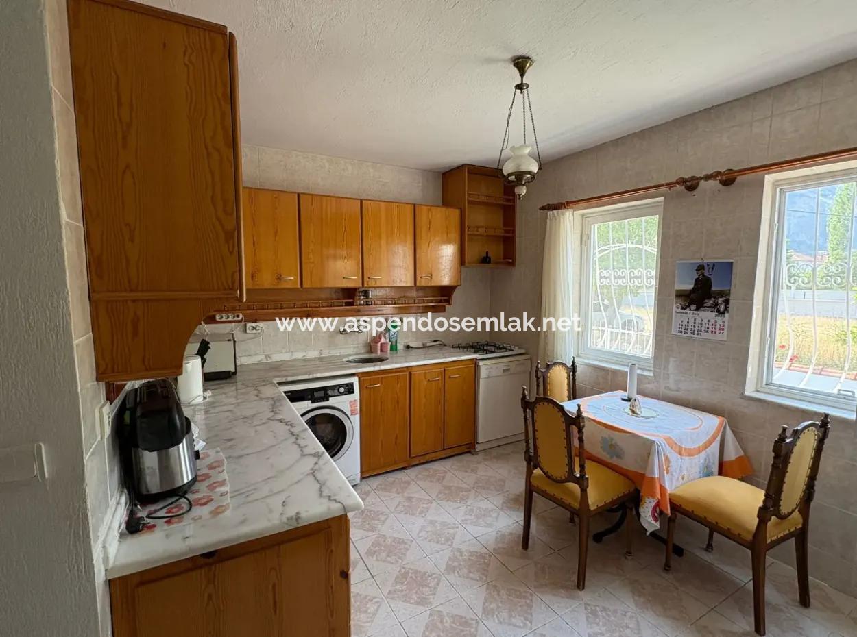 2-Stöckiges Haus Zum Verkauf Auf 514M2 Grundstück In Okçular