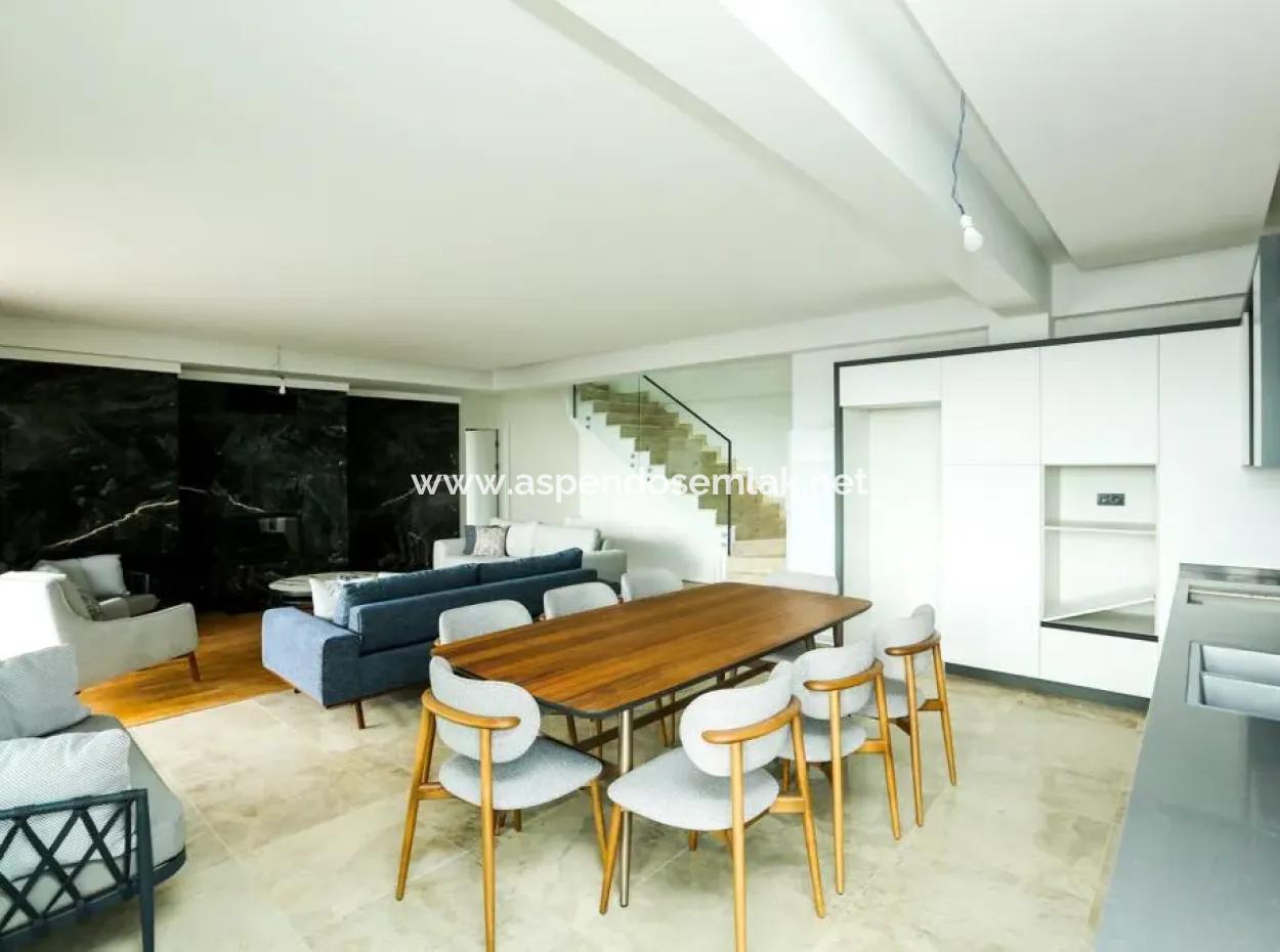 Steinvilla Zum Verkauf Mit Meerblick In Sarigerme