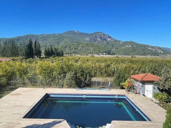 4+2 Villa Zum Verkauf Auf Einem 6000 M² Großen Grundstück In Dalyan Gülpınar