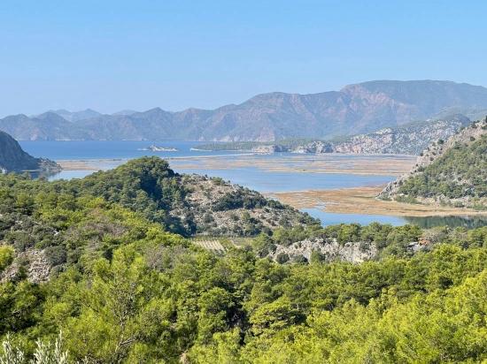 3514 M² Grundstück Zum Verkauf Mit Vollem Meerblick In Gökbel