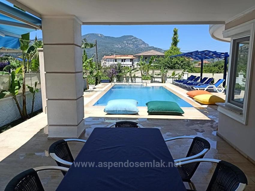 4+1 Villa For Sale In Dalyan Gülpınar, 573M2