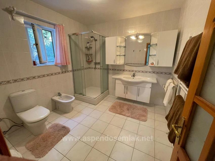 5+2 Villa For Sale In Çandır With Sea And Lake View