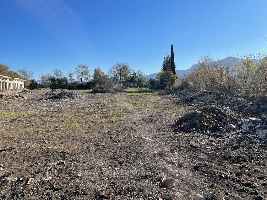 9,037 M² Plot Of Land For Sale In Dalyan Gülpınar, Right On The Main Road.