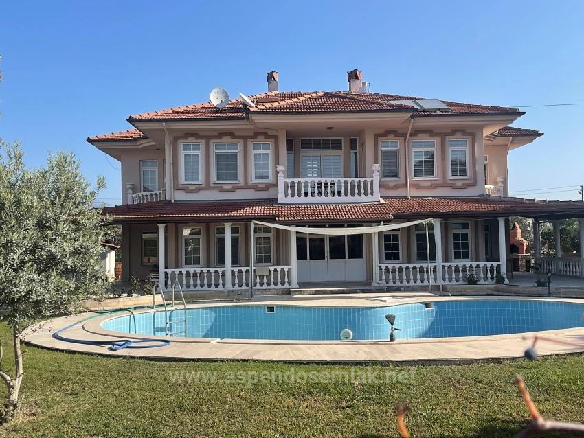 4+1 Villa For Sale On A 1000M2 Plot In Dalyan
