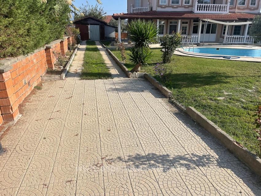 4+1 Villa For Sale On A 1000M2 Plot In Dalyan