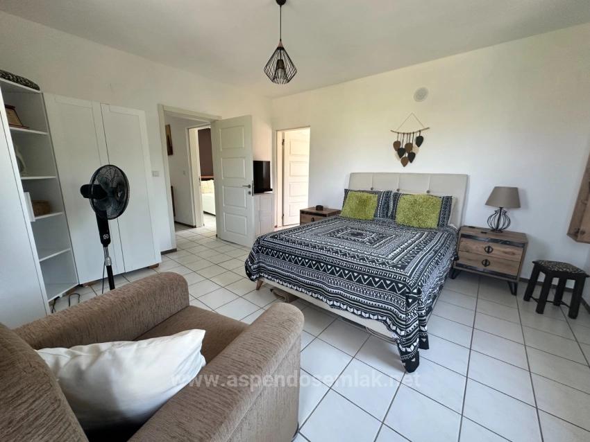 3+1 Villa For Sale On A 1151M2 Plot In Okçular