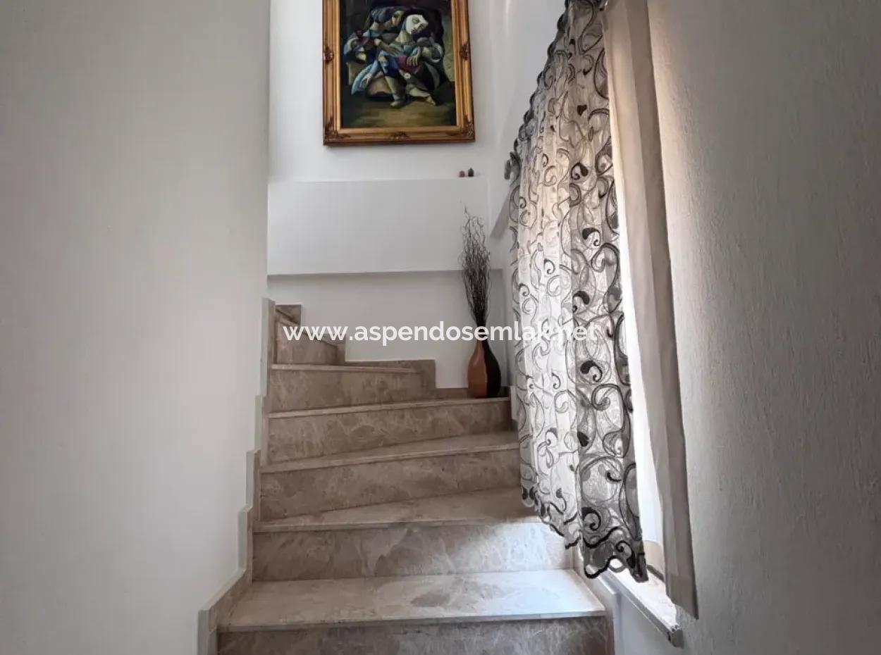 5 1 Villa For Sale In Dalyan Maraş For 980M2 Plot On The Corner