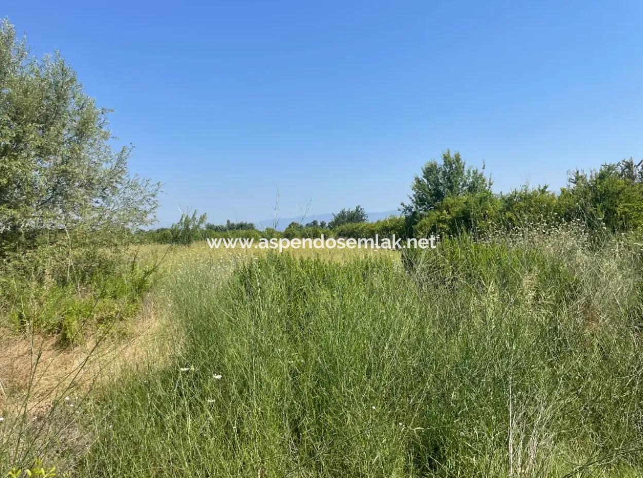 Land For Sale Of 1765 M2 In Okçular