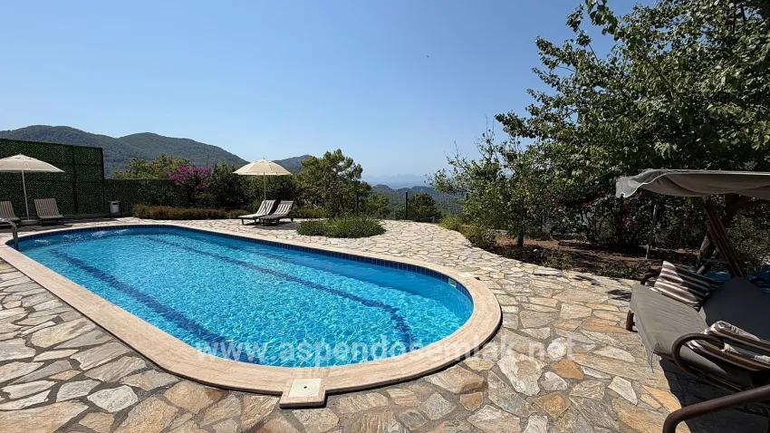 Для продажи Вилла 4+1 в Gökbel Ortaca - 992 m²