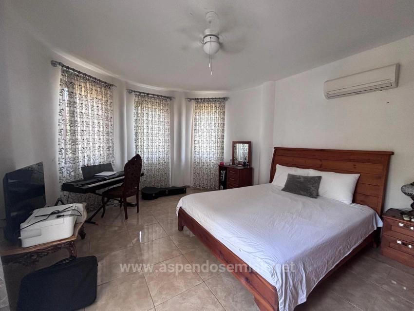 Вилла 5+1 На Продажу На Угловом Участке Площадью 980 М2 В Дальян-Мараше