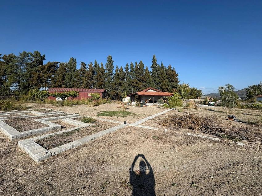 Земельный Участок И Дом Площадью 19 663 М² В Эскикёе.