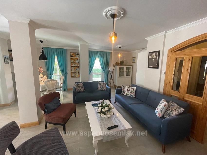 Вилла 4+1 На Продажу На Участке 720М2 В Дальяне, Гюльпынар