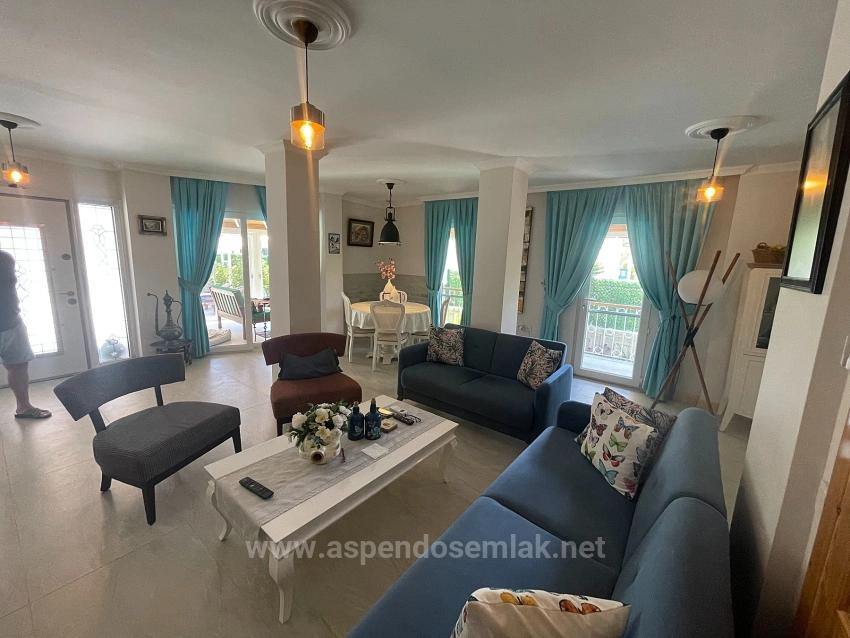 Вилла 4+1 На Продажу На Участке 720М2 В Дальяне, Гюльпынар