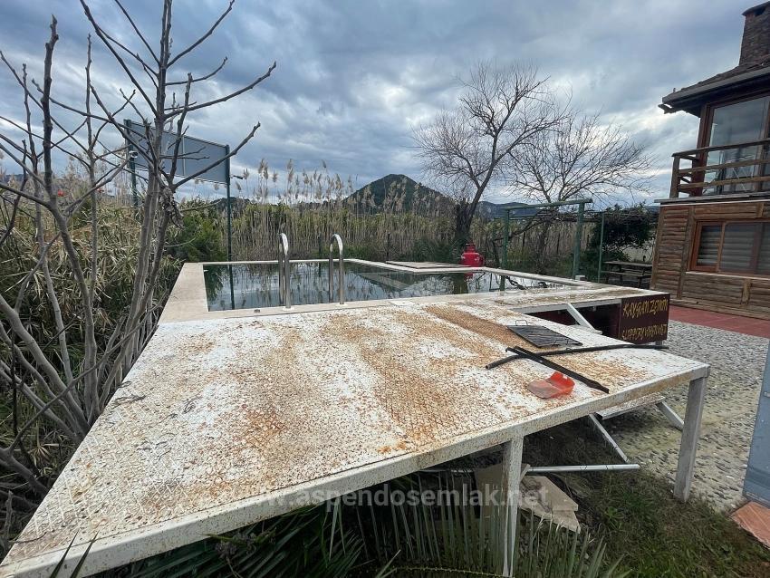Dalyan'da 11.000M2 Arsa İçerisinde Satılık Butil Otel Ve Bungalov