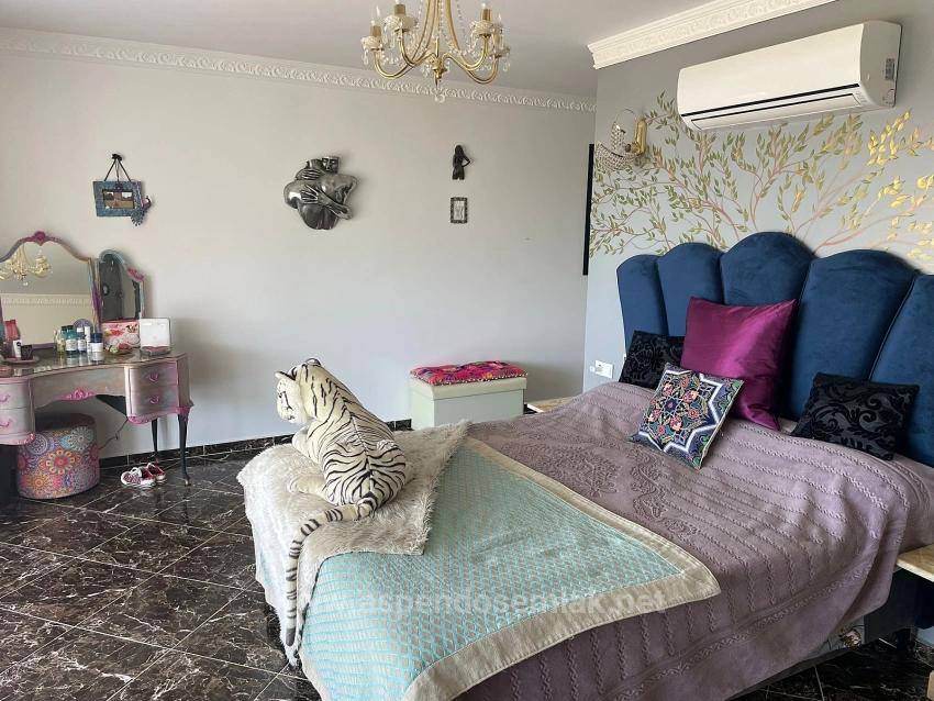 Ortaca Gökbel Mah. Satılık 7+1 Villa - 5.000 m²