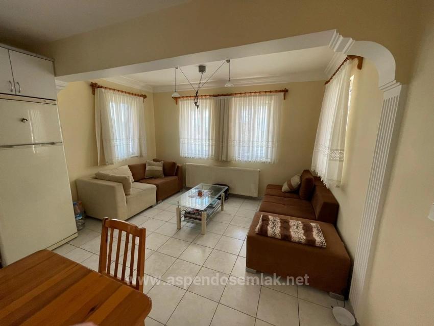 Çandır'da Deniz Ve Göl Manzaralı 5+2 Satılık Villa