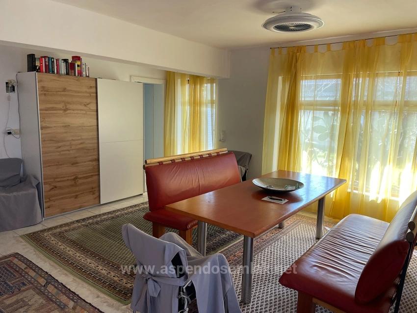 Eskiköy'de 2882 M2 Arsa İçerisinde Müstakil Satılık Tek Katlı Ev