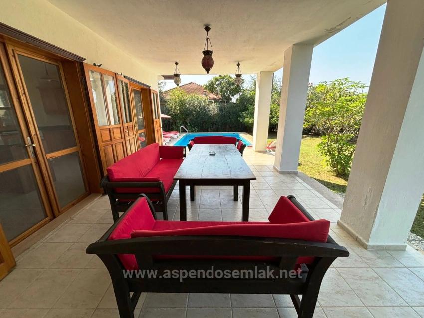 Dalyan Arıkbaşı'nda 600M2 Arsa İçerisinde Satılık Villa