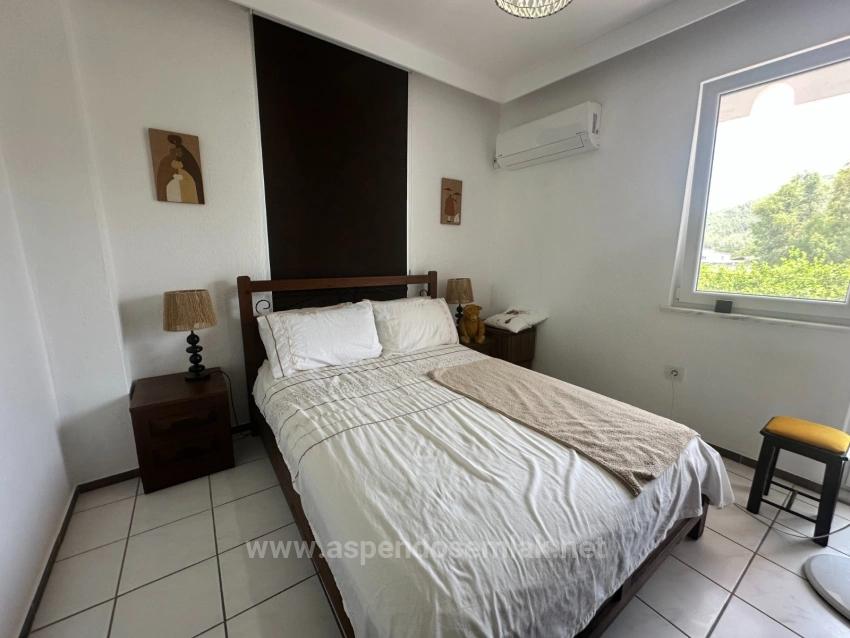 Okçularda 1151M2 Arsa İçinde 3+1 Satılık Villa