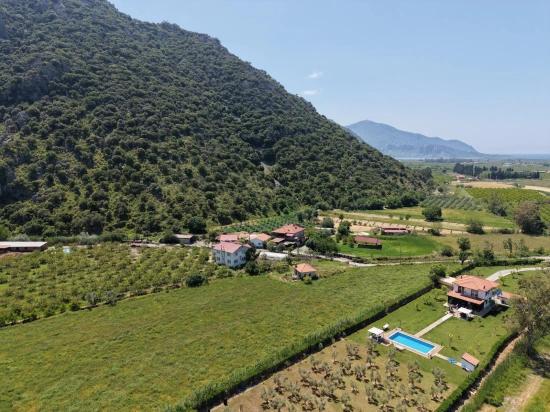 Dalyan Merkeze Yakın 5100m2 Satılık Tarla