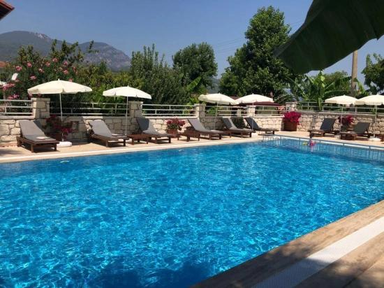 Dalyan'da 17 Odalı Satılık Butik Otel