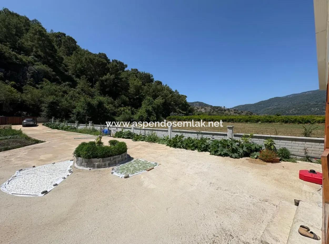 Dalyan Karadağ Mevkiinde 2500M2 Tarla İçerisinde 120M2 Müstakil Ahşap Ev