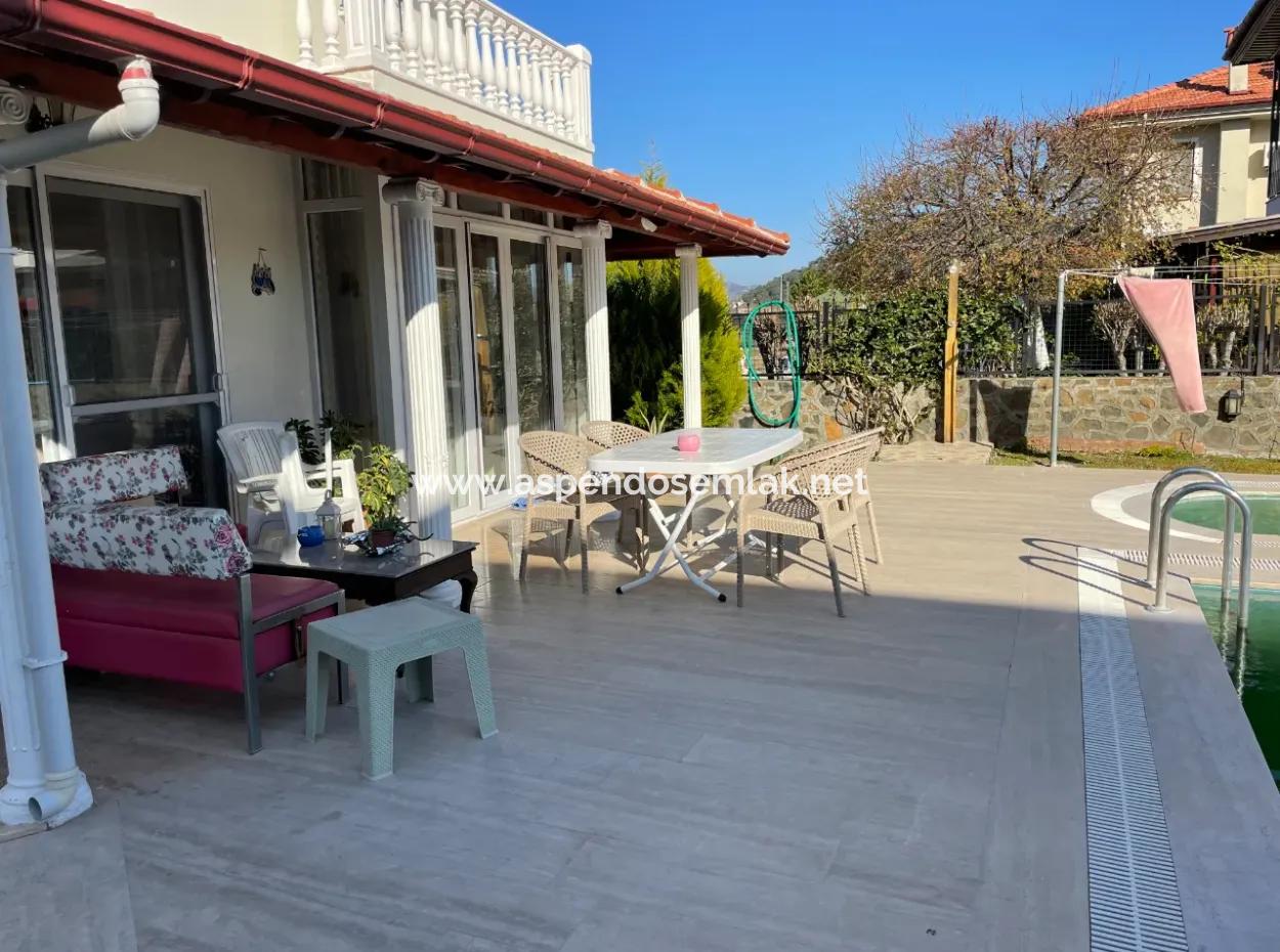 Dalyan'da 600M2 Arsa İçinde Satılık Villa