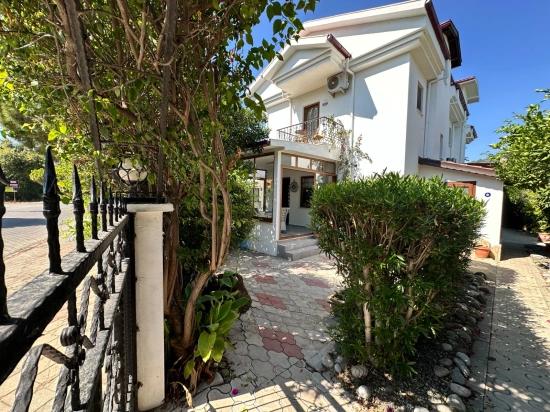 Dalyan'da Merkeze Yakın 3+1 Satılık Villa